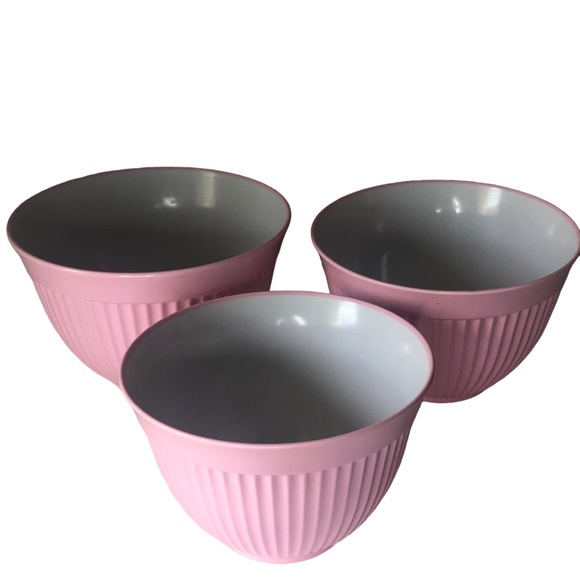 3 PC Vintage Pink Melamine Nesting Mixing Bowl Set Non Slip - Picture 1 of 5